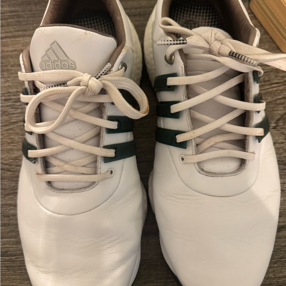 Adidas Tour 360 Tour golf shoes